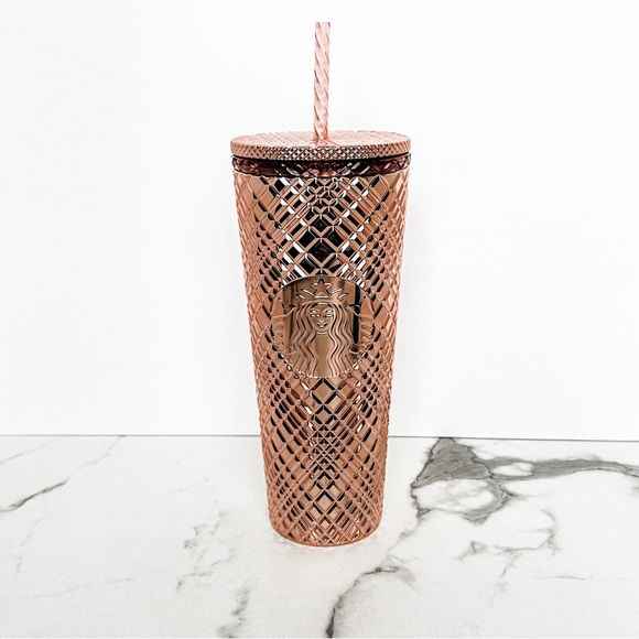 NWT Starbucks Holiday 2023 Metallic Rose Gold Jeweled Venti Tumbler & Keychain - Picture 2 of 6